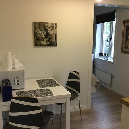 Apartmán Fin Studio-Laegenhet Mitt I Stan #5 Hudiksvall Exteriér fotografie